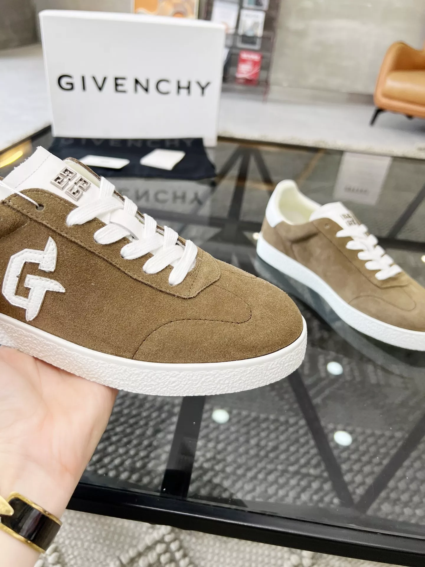 givenchy decontractees chaussures pour homme s_12b4aa04